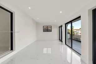 2737 W 55th Pl, Hialeah, FL 33016 - Photo 34