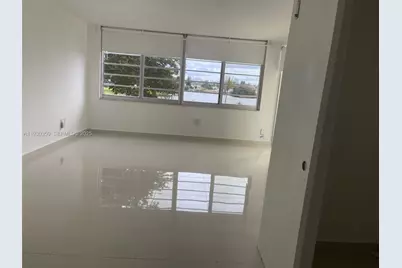 1670 NE 191st St #213-3, Miami, FL 33179 - Photo 6
