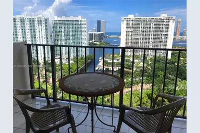 18181 NE 31st Ct #2604, Aventura, FL 33160 - Photo 2