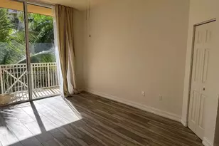 3001 NE 185th St, Aventura, FL 33180 - Photo 8