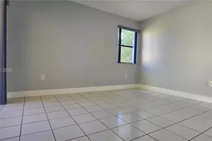 646 NW 114th Ave, Sweetwater, FL 33172 - Photo 14
