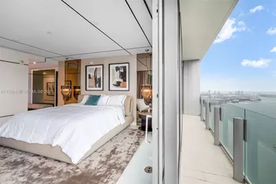 300 Biscayne Blvd Way #5104, Miami, FL 33131 - Photo 14