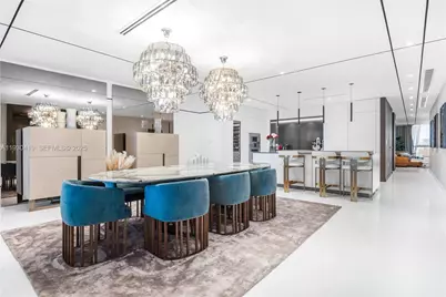 300 Biscayne Blvd Way #5104, Miami, FL 33131 - Photo 10
