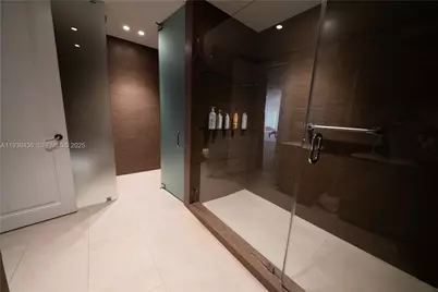 1425 Brickell Ave #57A, Miami, FL 33131 - Photo 12