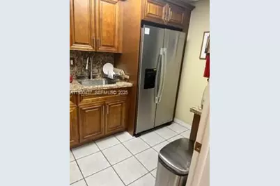 2424 SW 22nd St, Miami, FL 33145 - Photo 10