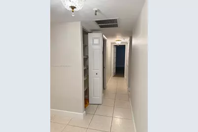 671 NE 195th St #121E, Miami, FL 33179 - Photo 22