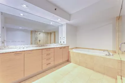 1830 S Ocean Dr #4601, Hallandale Beach, FL 33009 - Photo 16
