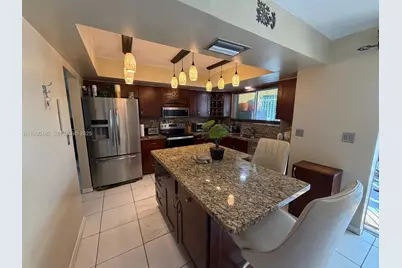 7712 Dilido Blvd, Miramar, FL 33023 - Photo 10