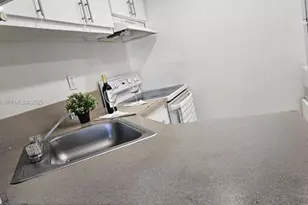 801 NW 47th Ave, Miami, FL 33126 - Photo 8