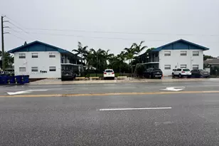 201 W Blue Heron Blvd, Riviera Beach, FL 33404 - Photo 2