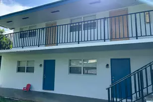 201 W Blue Heron Blvd, Riviera Beach, FL 33404 - Photo 6