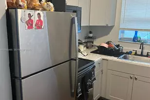 201 W Blue Heron Blvd, Riviera Beach, FL 33404 - Photo 10