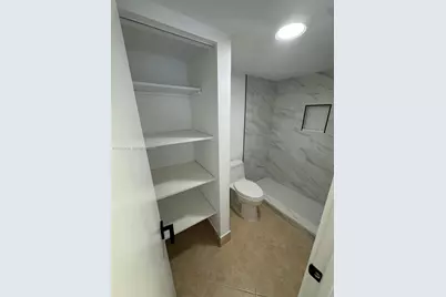 18870 NW 57th Ave #204, Hialeah, FL 33015 - Photo 10