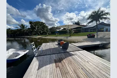 6101 SW 153rd Ct Rd, Miami, FL 33193 - Photo 14