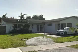 9700 SW 189th St, Cutler Bay, FL 33157 - Photo 1