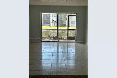 8010 N Colony Cir N #106, Tamarac, FL 33321 - Photo 6