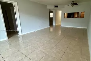 8010 N Colony Cir N, Tamarac, FL 33321 - Photo 4