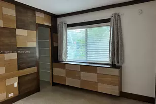 985 NE 115th St, Biscayne Park, FL 33161 - Photo 18