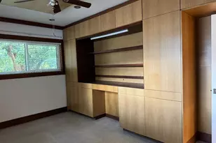 985 NE 115th St, Biscayne Park, FL 33161 - Photo 16