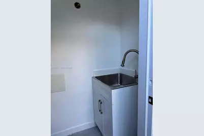 985 NE 115th St, Biscayne Park, FL 33161 - Photo 38