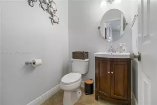 2047 SW 36th Ave, Delray Beach, FL 33445 - Photo 16