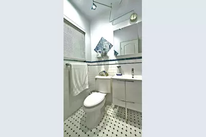 40 SW 30th Rd, Miami, FL 33129 - Photo 16