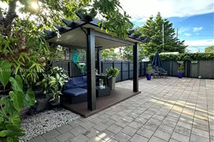 5010 E 1st Ave, Hialeah, FL 33013 - Photo 4