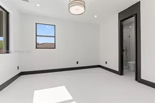 18172 NW 91st Ct, Hialeah, FL 33018 - Photo 46