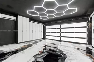 18172 NW 91st Ct, Hialeah, FL 33018 - Photo 36