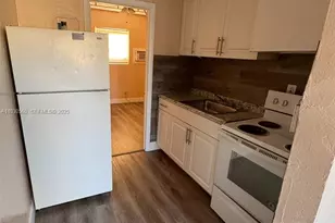 4404 SW 22nd St, West Park, FL 33023 - Photo 4