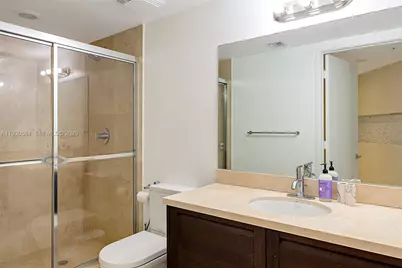 150 Sunny Isles Blvd #1-1006, Sunny Isles Beach, FL 33160 - Photo 6