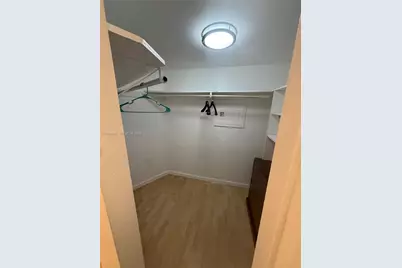 3475 N Country Club Dr #408, Aventura, FL 33180 - Photo 12