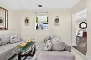 2901 NW 185th St, Miami Gardens, FL 33056 - Photo 6