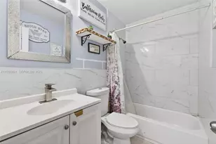 2901 NW 185th St, Miami Gardens, FL 33056 - Photo 32