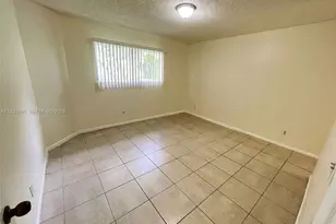 3417 NW 44th St, Oakland Park, FL 33309 - Photo 36