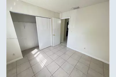 3417 NW 44th St #104, Oakland Park, FL 33309 - Photo 46