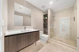 88 SW 7th St, Miami, FL 33130 - Photo 22