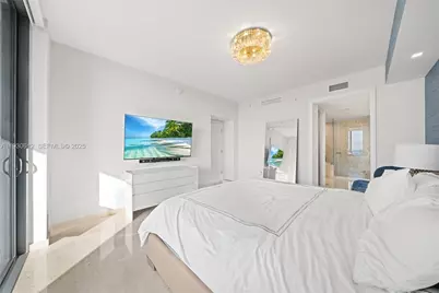 88 SW 7th St #3212, Miami, FL 33130 - Photo 24
