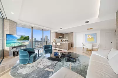 88 SW 7th St #3212, Miami, FL 33130 - Photo 4