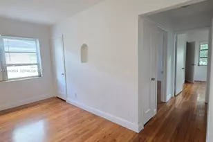 27 Phoenetia Ave, Coral Gables, FL 33134 - Photo 26