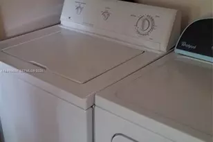 9877 Westview Dr, Coral Springs, FL 33076 - Photo 12