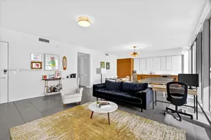 250 NW 24th St, Miami, FL 33127 - Photo 16