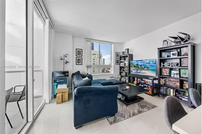 1900 N Bayshore Dr #3103, Miami, FL 33132 - Photo 4