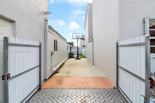 [Address not provided], Miami, FL 33193 - Photo 28