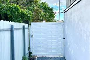 2536 Flamingo Ln, Fort Lauderdale, FL 33312 - Photo 32