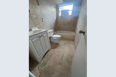 781 NW 22nd Rd, Fort Lauderdale, FL 33311 - Photo 8