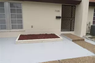 7328 Miami Lakeway S, Miami Lakes, FL 33014 - Photo 2