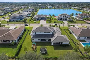 11035 N Sierra Rnch Dr, Davie, FL 33324 - Photo 4