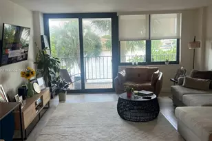 10101 E Bay Harbor Dr, Bay Harbor Islands, FL 33154 - Photo 4