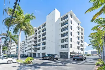 10101 E Bay Harbor Dr #206, Bay Harbor Islands, FL 33154 - Photo 2